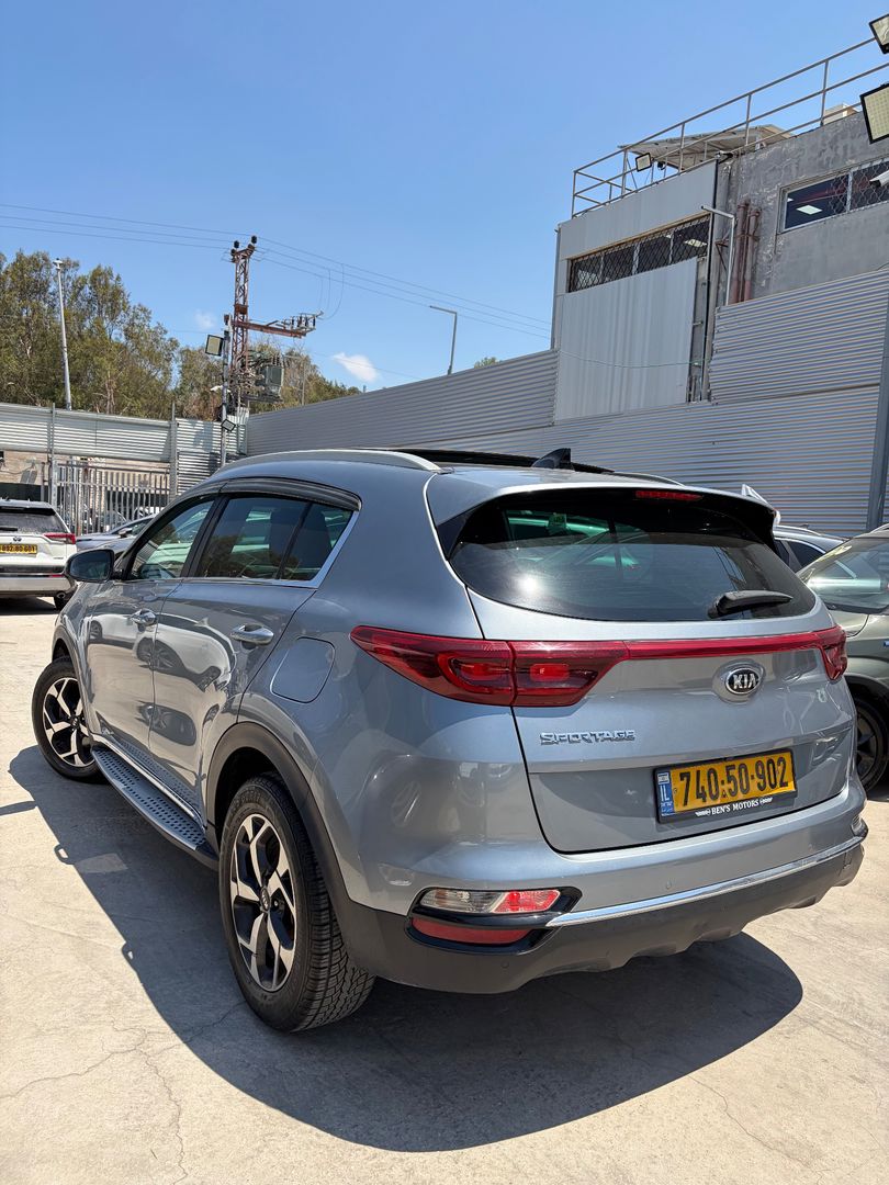 קיה ספורטאז' Top – 4/8