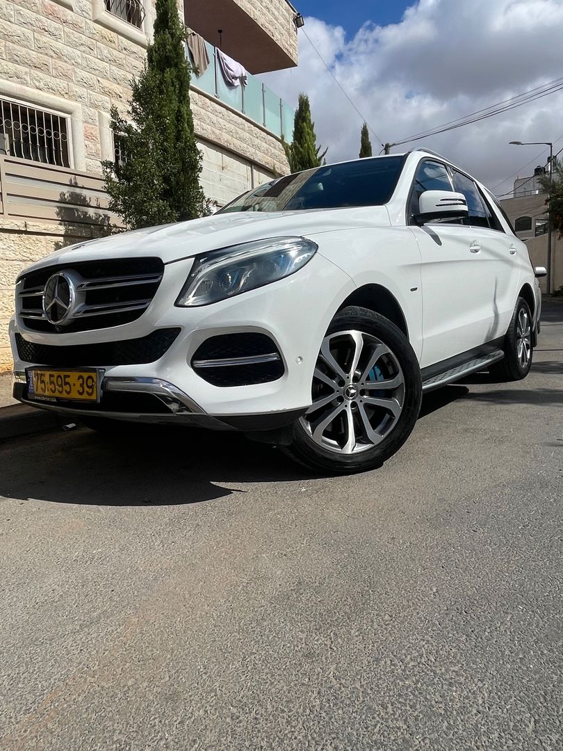 מרצדס בנץ GLE Premium Ds GLE 500e – 3/9