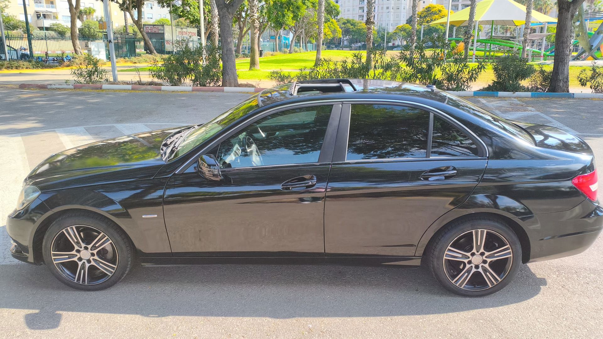 מרצדס בנץ C-class Edition C C 180 – 2/10