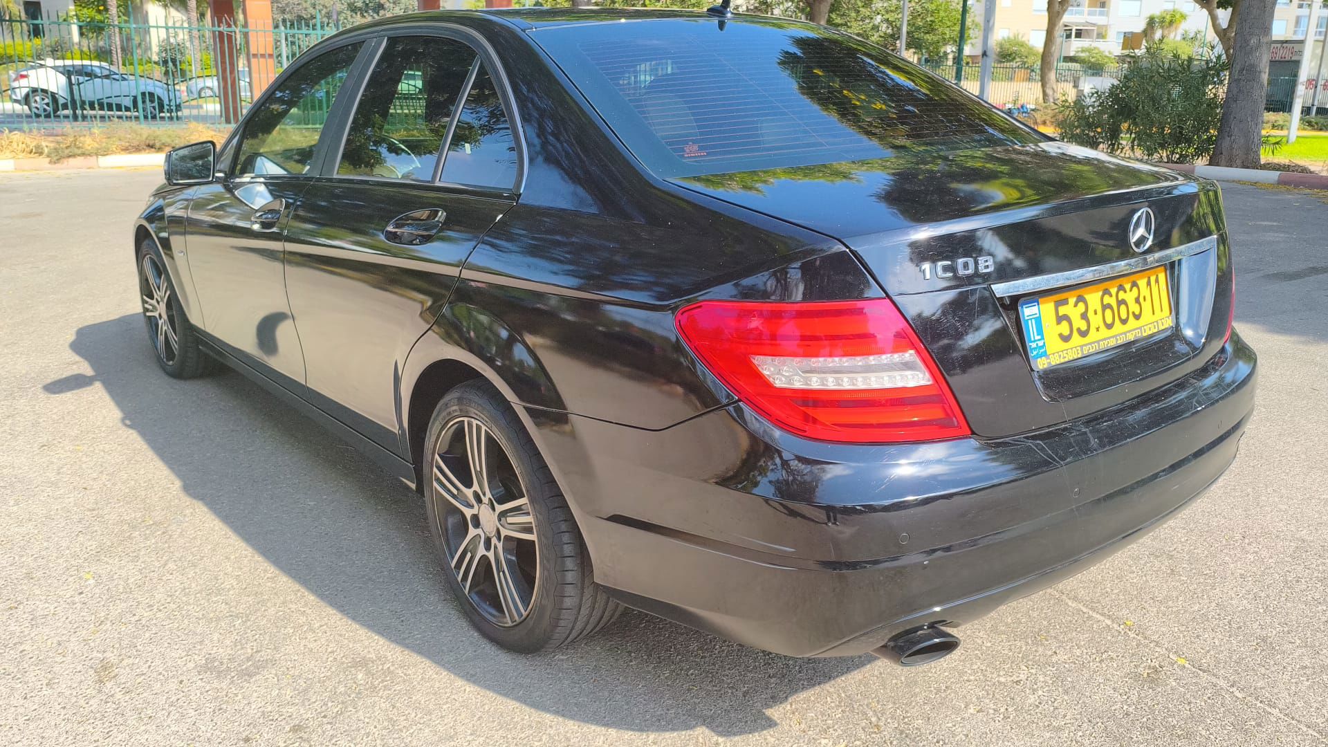 מרצדס בנץ C-class Edition C C 180 – 3/10