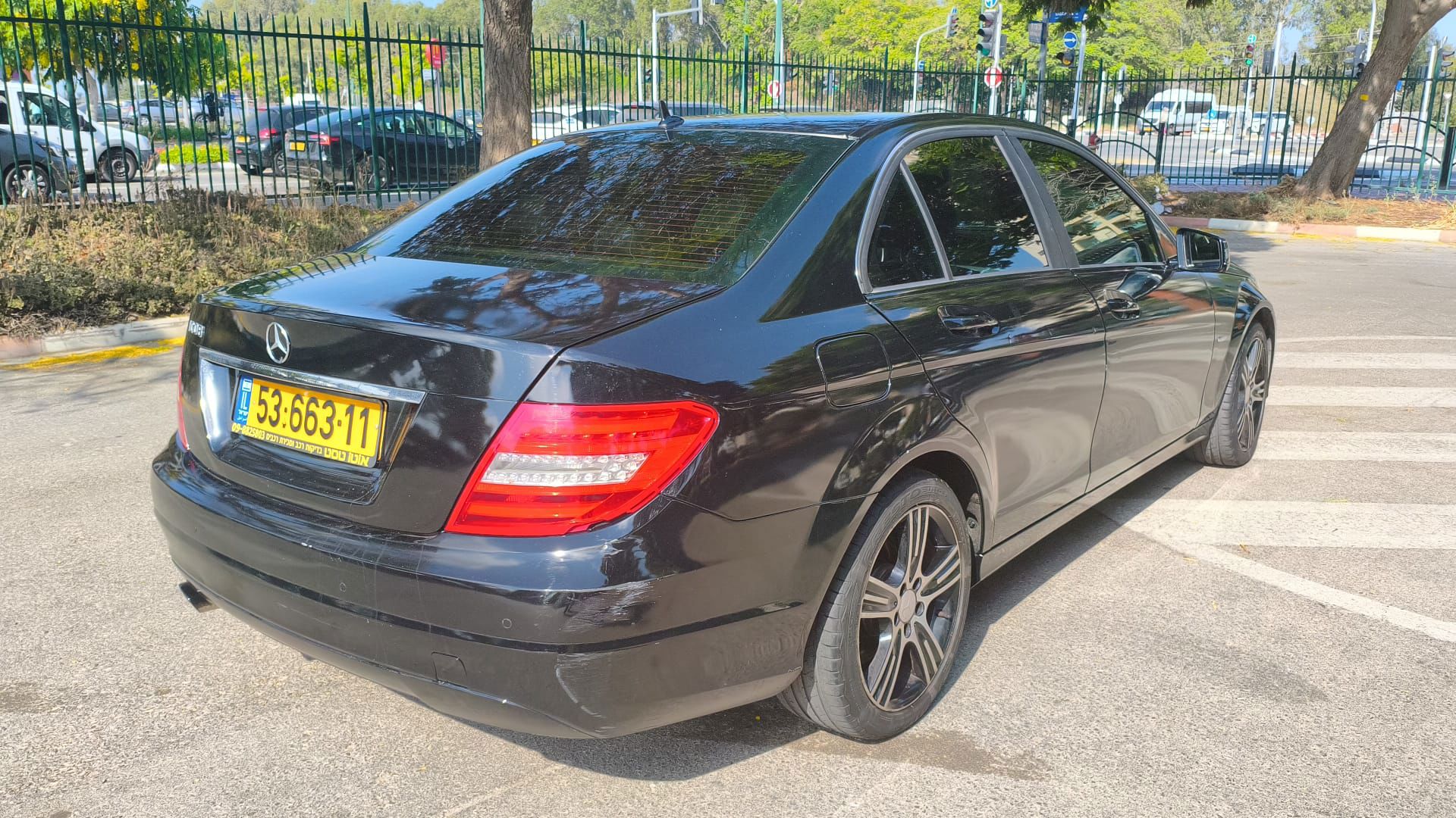מרצדס בנץ C-class Edition C C 180 – 5/10