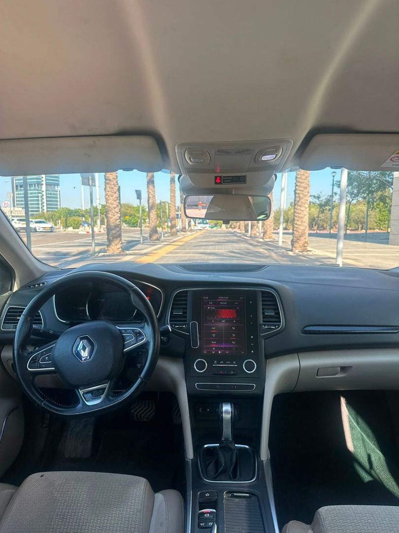 רנו גרנד קופה INTENSE – 3/9