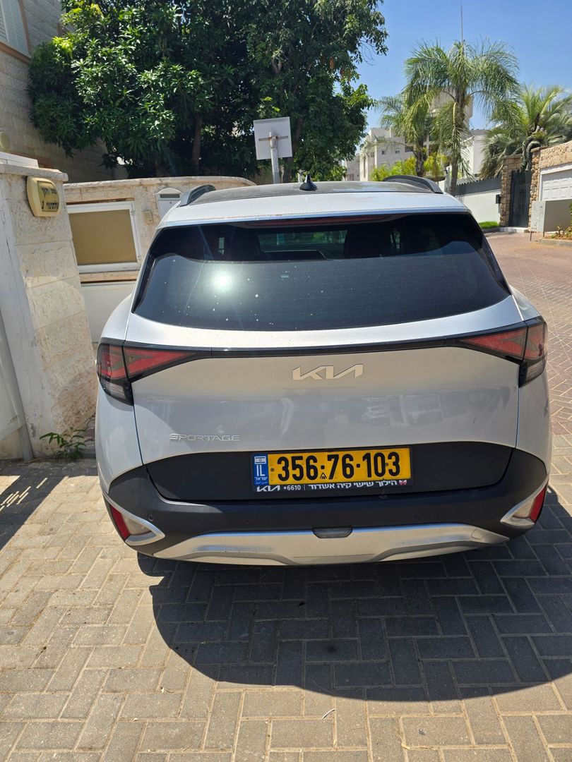 קיה ספורטאז' Premium – 2/5