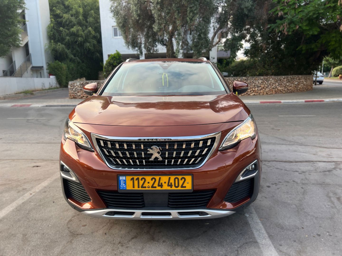 פיג'ו 3008 Premium – 2/8