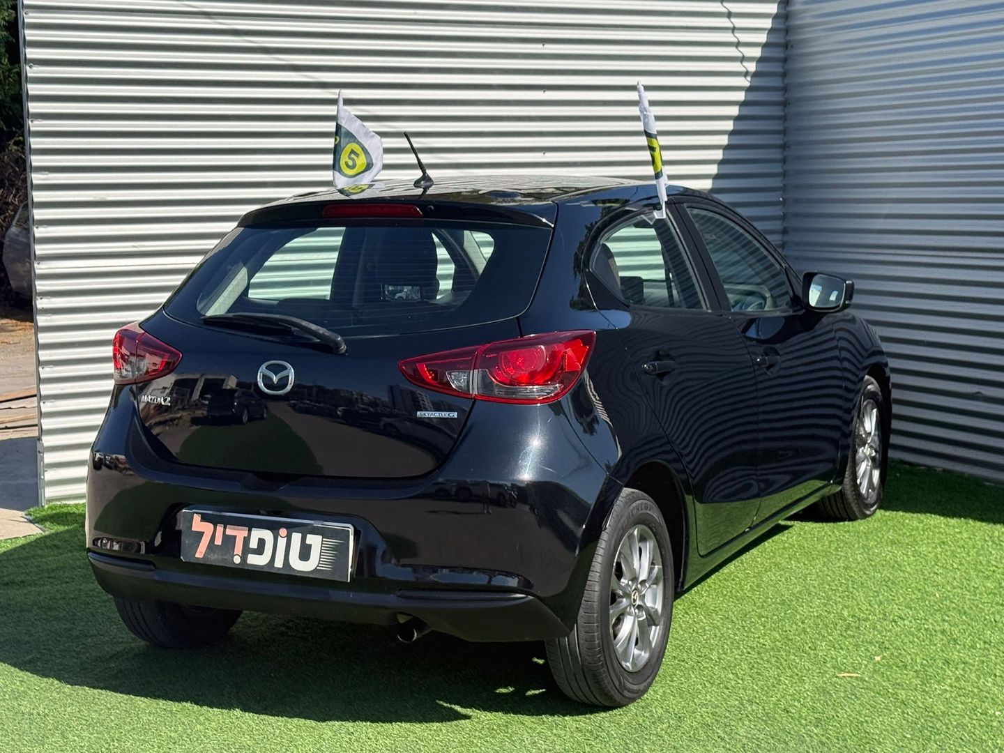 מאזדה 2 Dynamic – 5/6