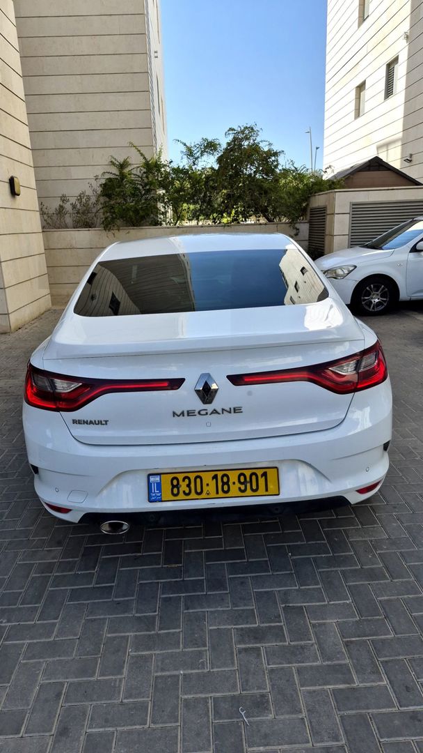 רנו גרנד קופה INTENSE – 2/4
