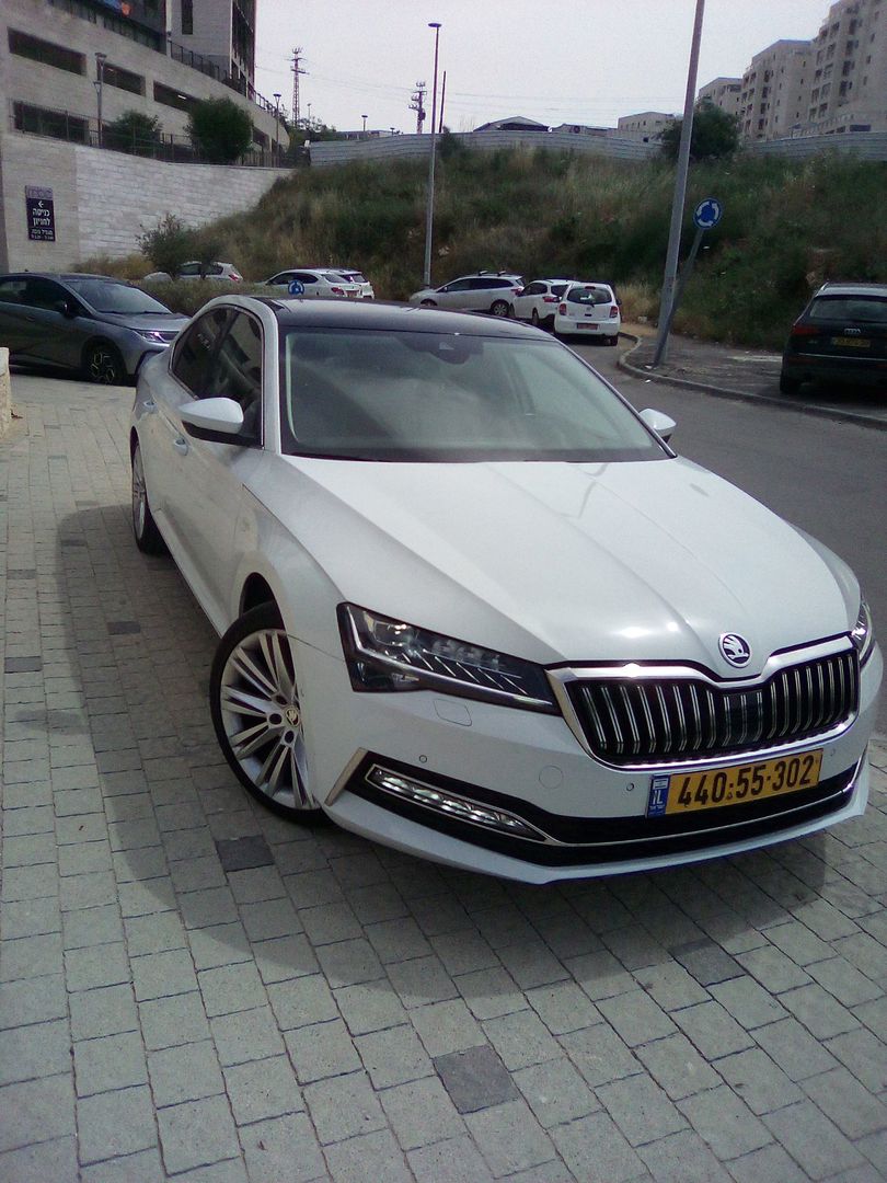סקודה סופרב LK Sedan – 2/3