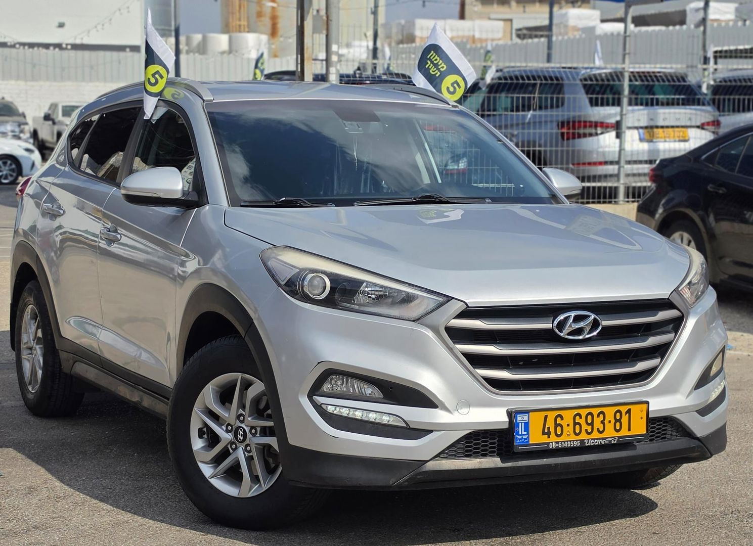 יונדאי טוסון 4X2 Prime – 3/8
