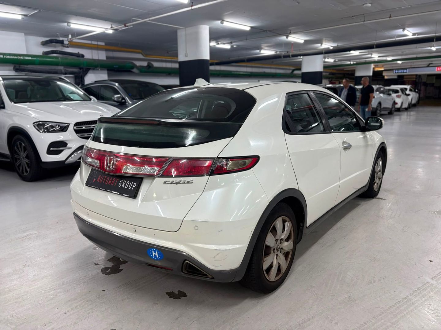 הונדה סיוויק Type R Comfort Sedan – 4/7