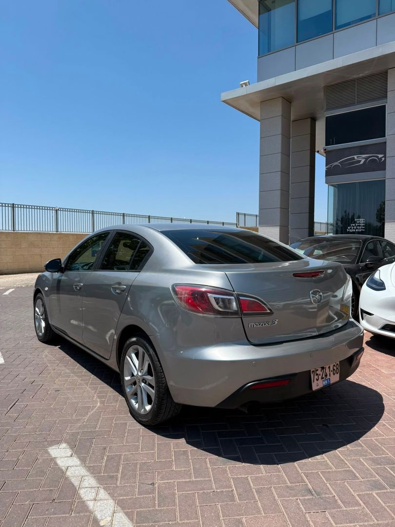 מאזדה 3 Active – 5/6