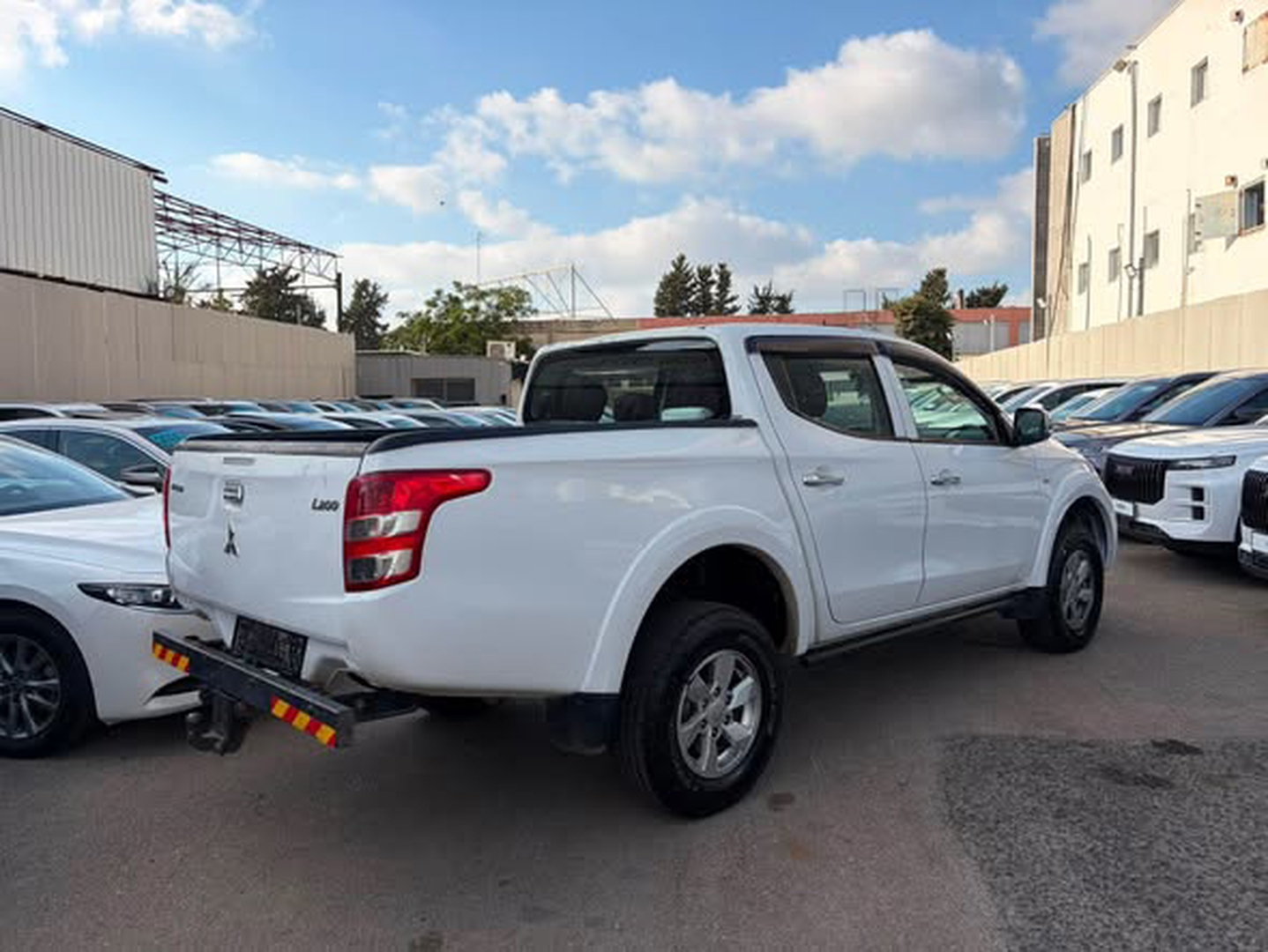 מיצובישי טרייטון / L200 Desert – 2/4