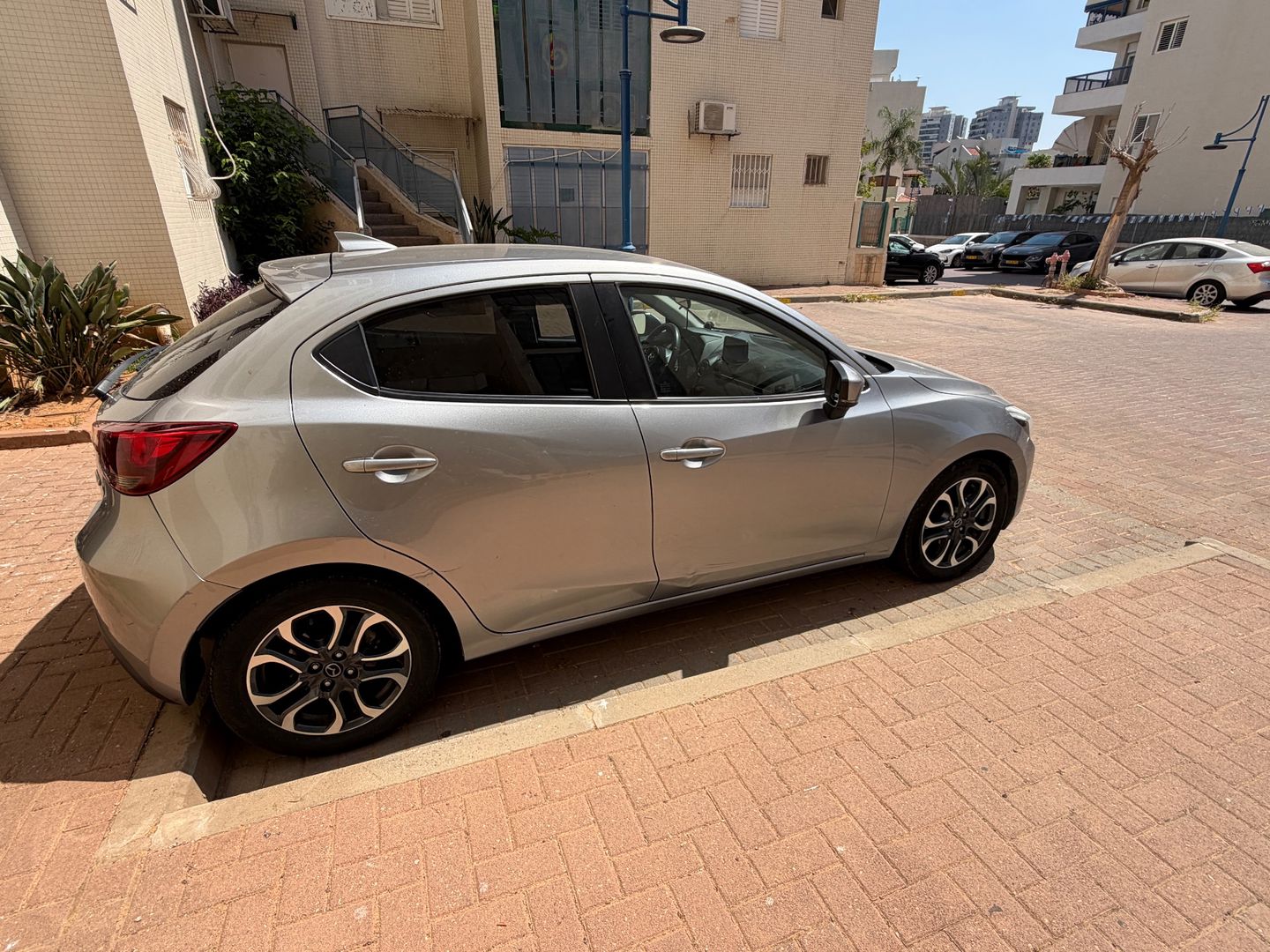 מאזדה 2 2018 למכירה ב-KEYZ - תמונה 2