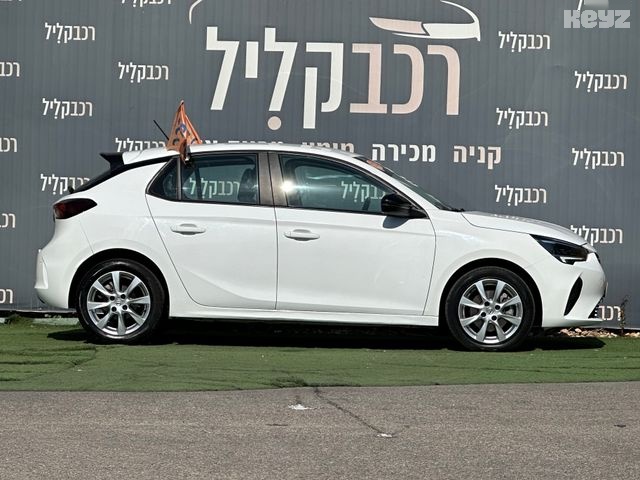 אופל קורסה Edition Plus – 3/9