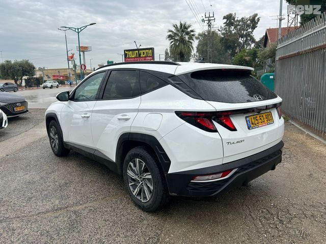 יונדאי טוסון Premium – 3/6