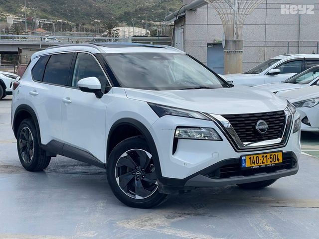 ניסאן X-טרייל 4X2 Acenta Top – 2/10