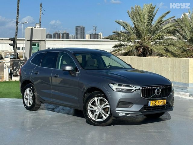 וולוו XC60 4X4 Momentum – 2/7