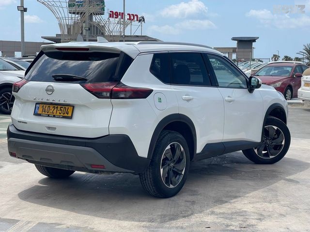 ניסאן X-טרייל 4X2 Acenta Top – 3/10