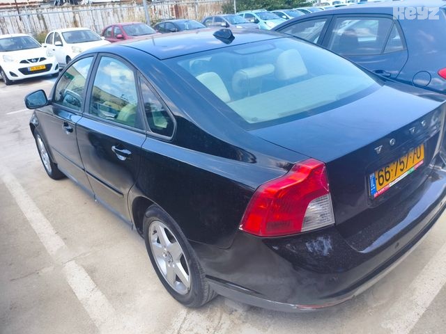 וולוו S40 Classic – 2/8