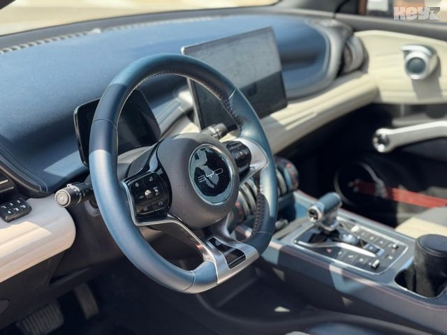 BYD אטו 3 Comfort – 5/10