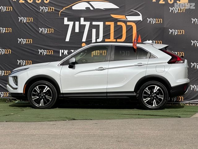 מיצובישי אקליפס קרוס 4X2 Executive – 4/10