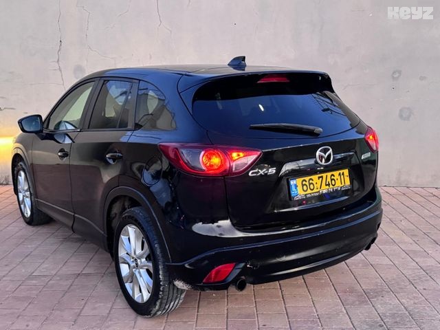 מאזדה 6 4X2 Luxury – 3/10