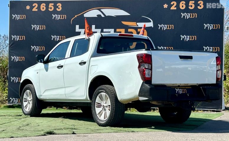 איסוזו D-Max S Plus – 2/10