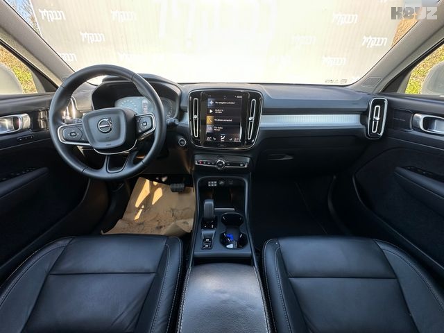 וולוו XC40 4X2 Inscription Expression – 5/9