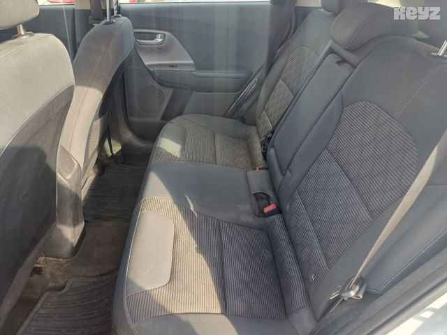 קיה נירו LX – 5/7