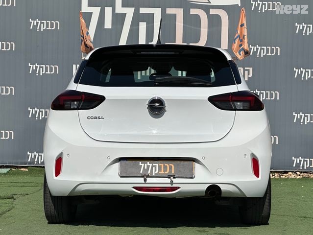 אופל קורסה Edition Plus – 4/9