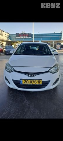 יונדאי i20 Insight – 3/9