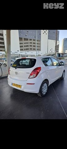 יונדאי i20 Insight – 5/9