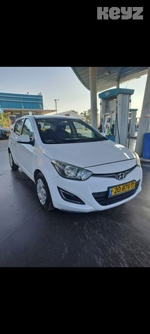 יונדאי i20 Insight – 2/9