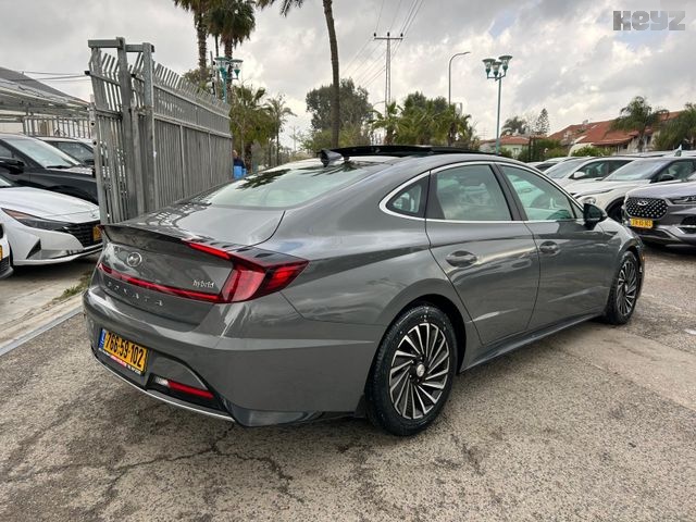 יונדאי סונטה Prestige – 3/6