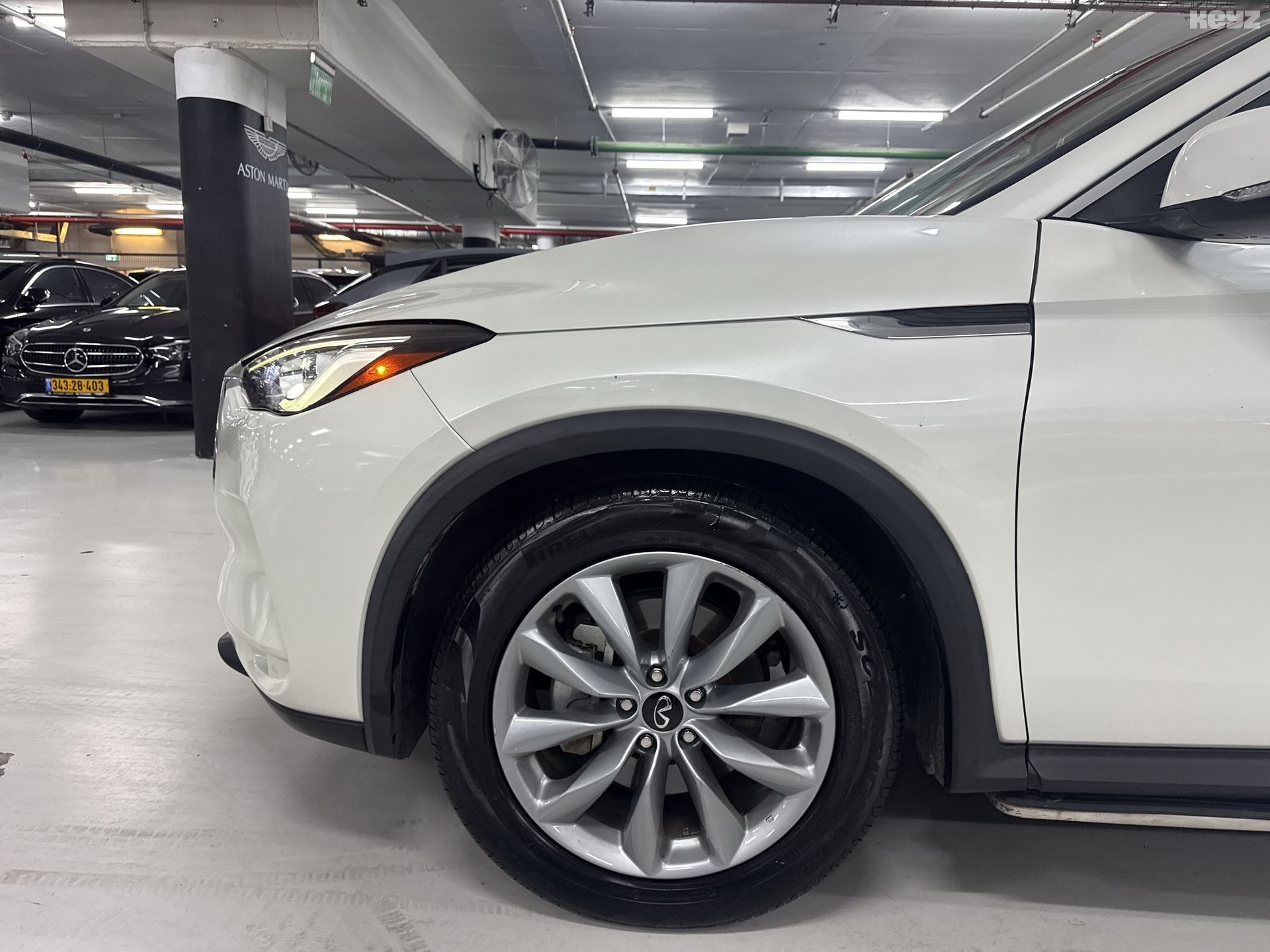 אינפיניטי QX50 Essential – 3/6