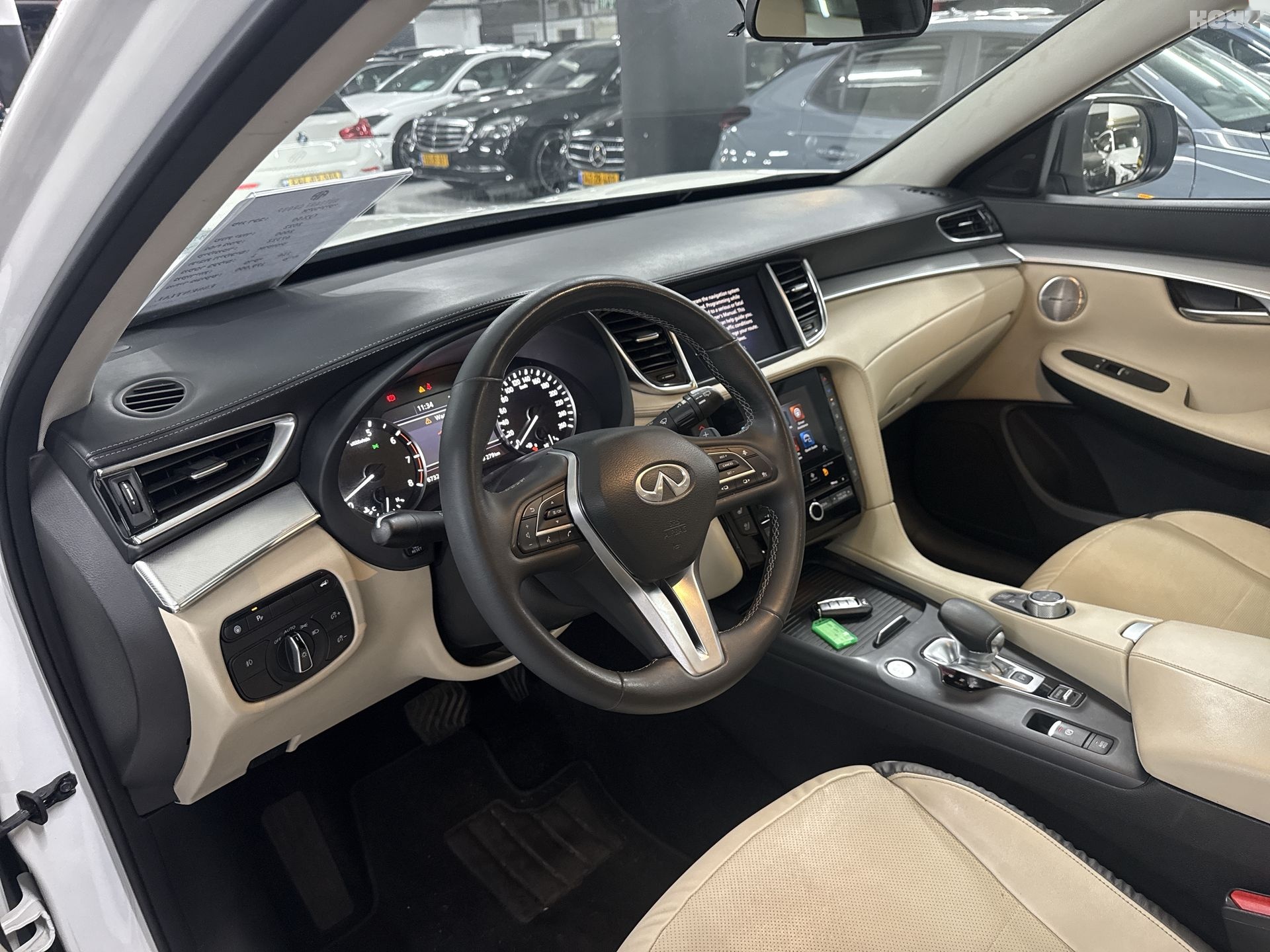 אינפיניטי QX50 Essential – 5/6