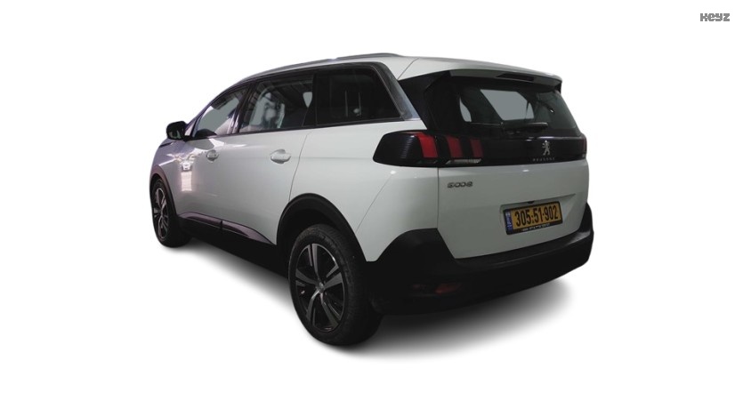פיג'ו 3008 Active – 3/4