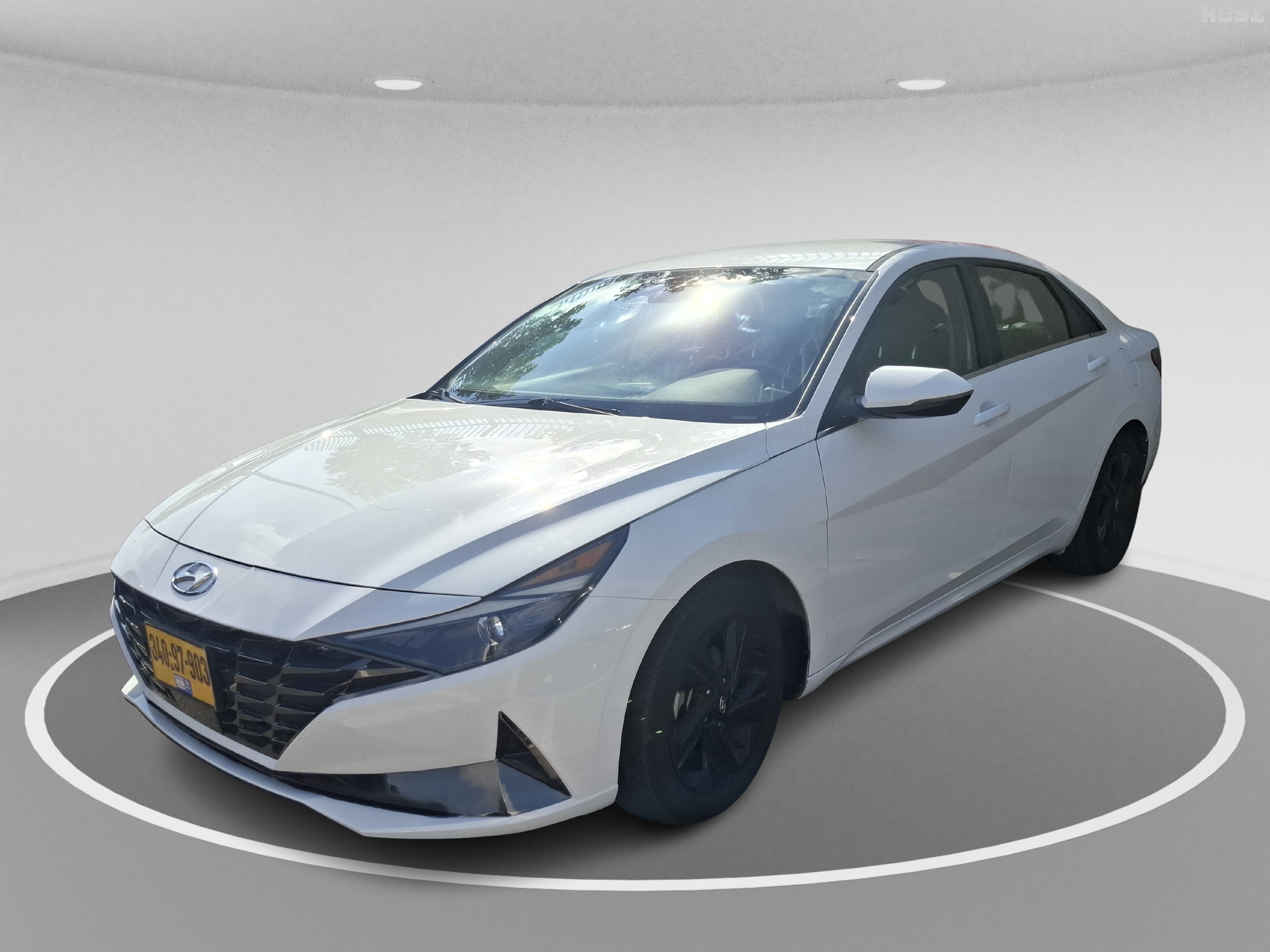 יונדאי אלנטרה Premium – 2/5