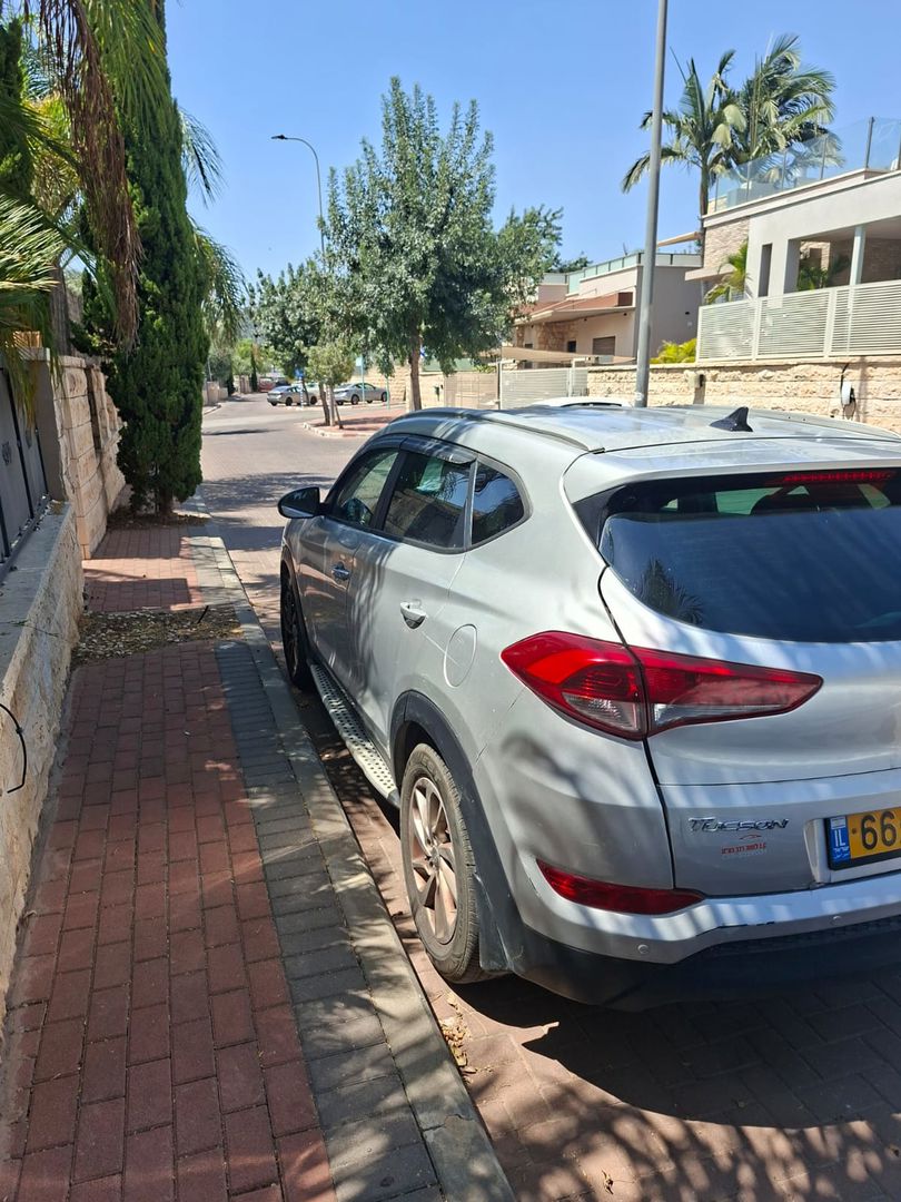יונדאי טוסון Premium – 4/4