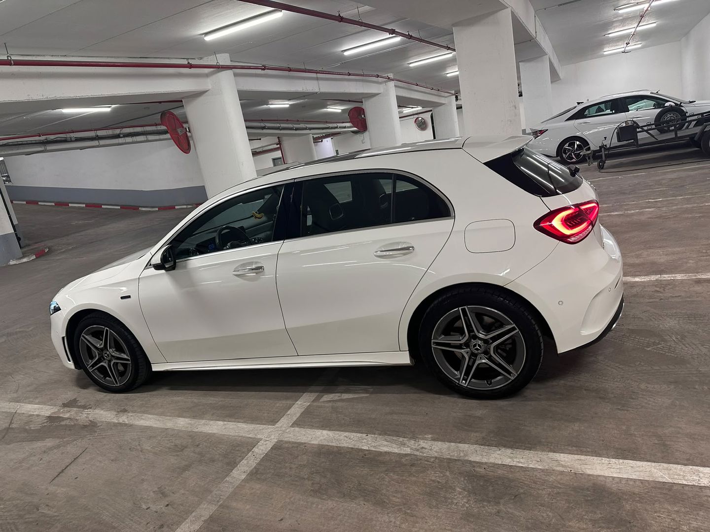 מרצדס בנץ A-class AMG Plus A 250e Sedan – 4/4