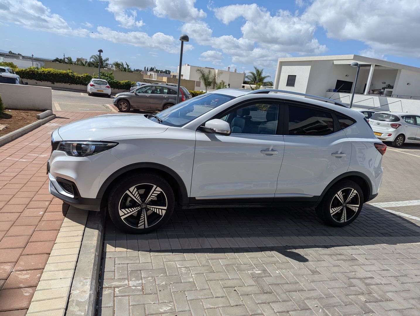 MG ZS NET-UP S – 3/5