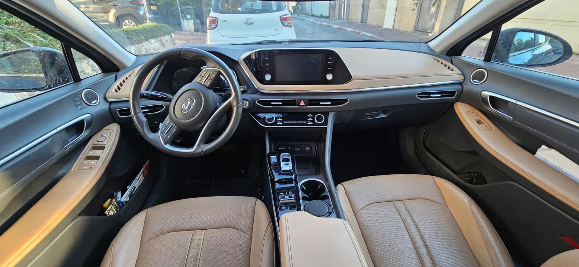 יונדאי סונטה Limited – 2/6