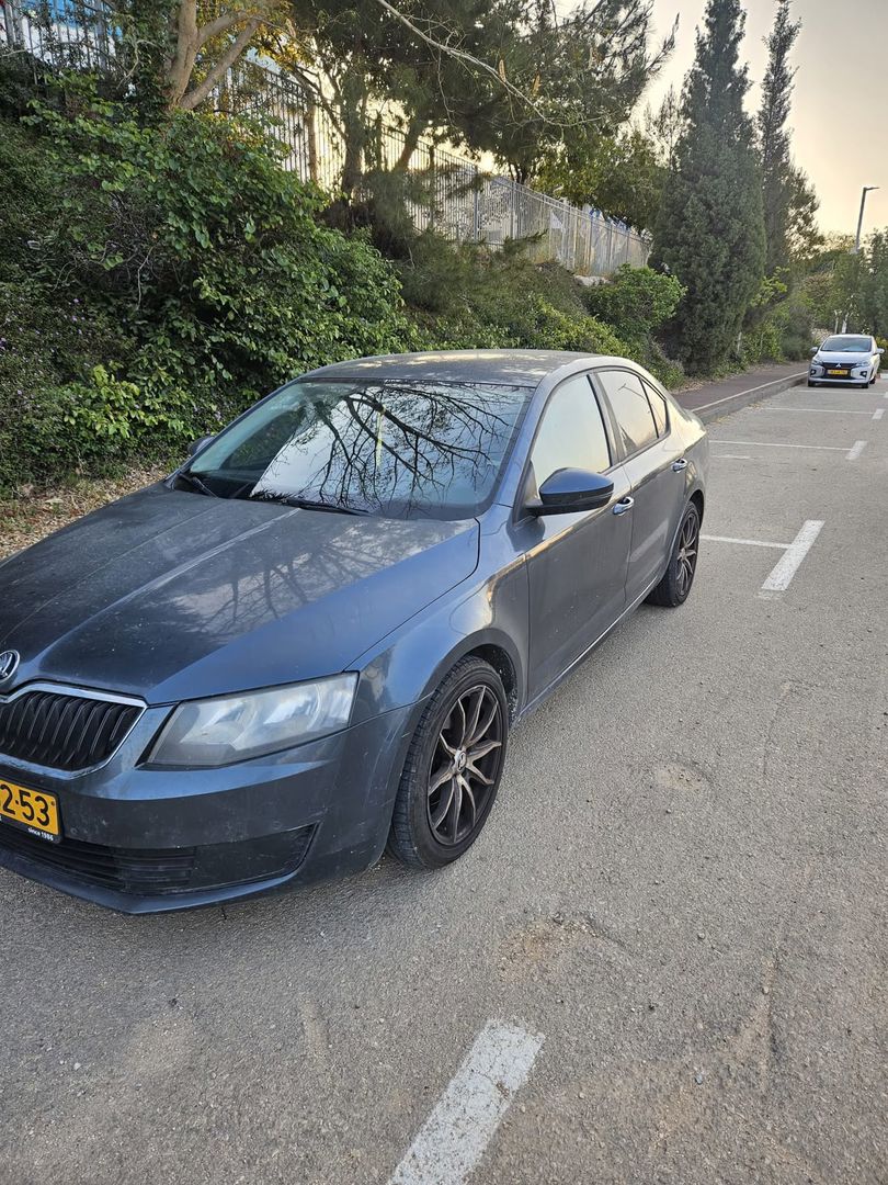 סקודה אוקטביה 2015 למכירה ב-KEYZ - תמונה 2