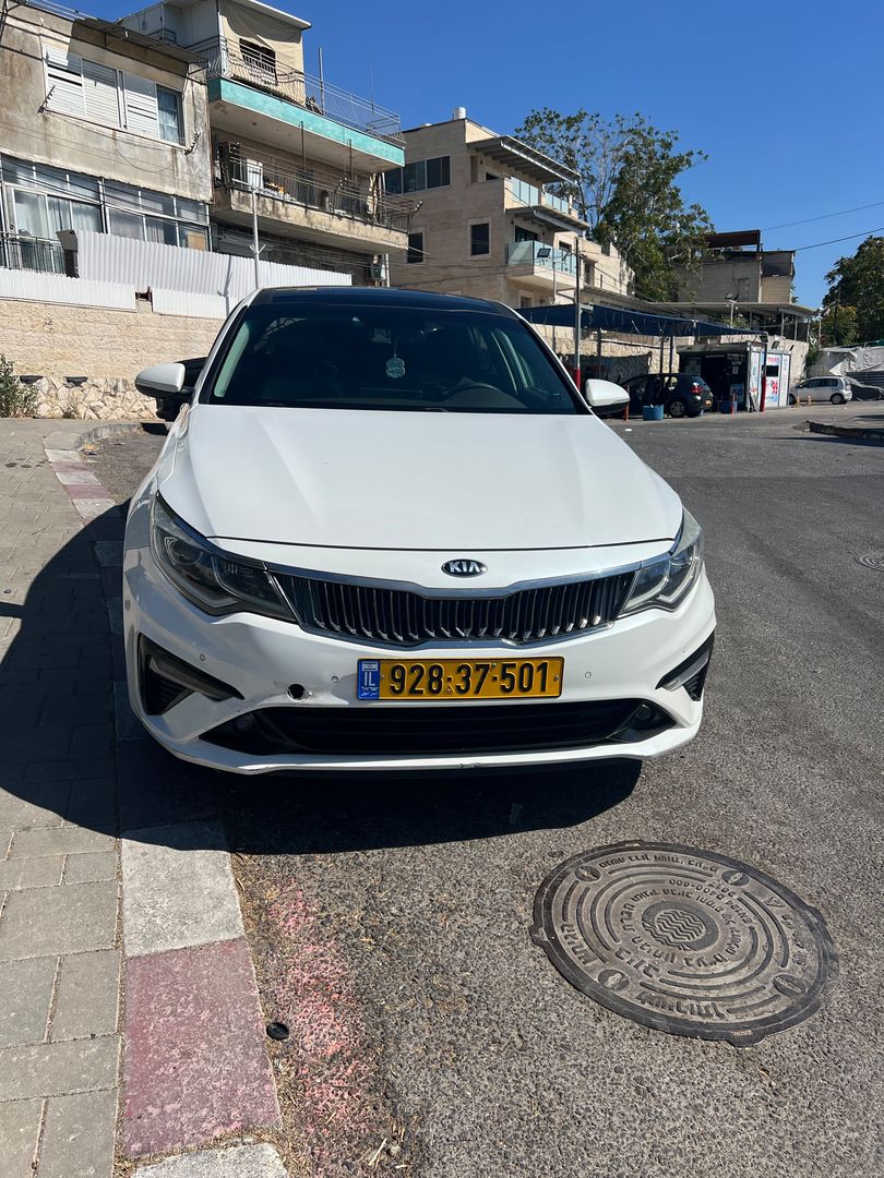 קיה אופטימה Premium – 4/5
