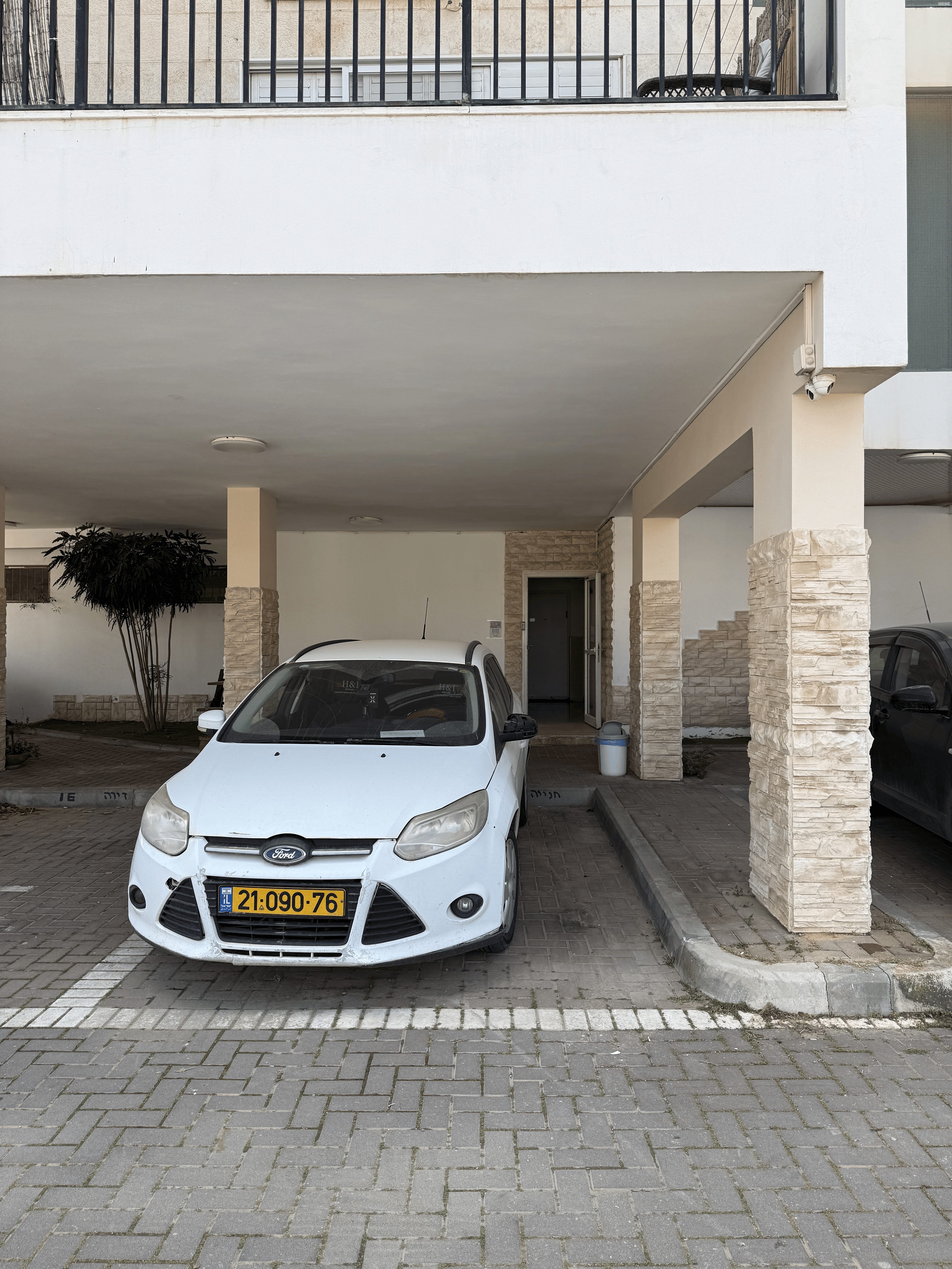 vehicle-11