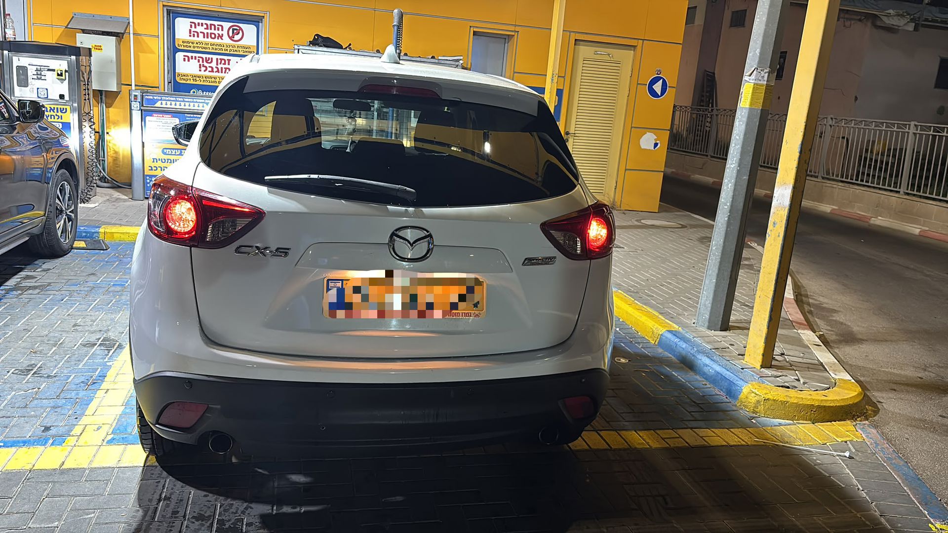 מאזדה 6 Luxury – 4/4
